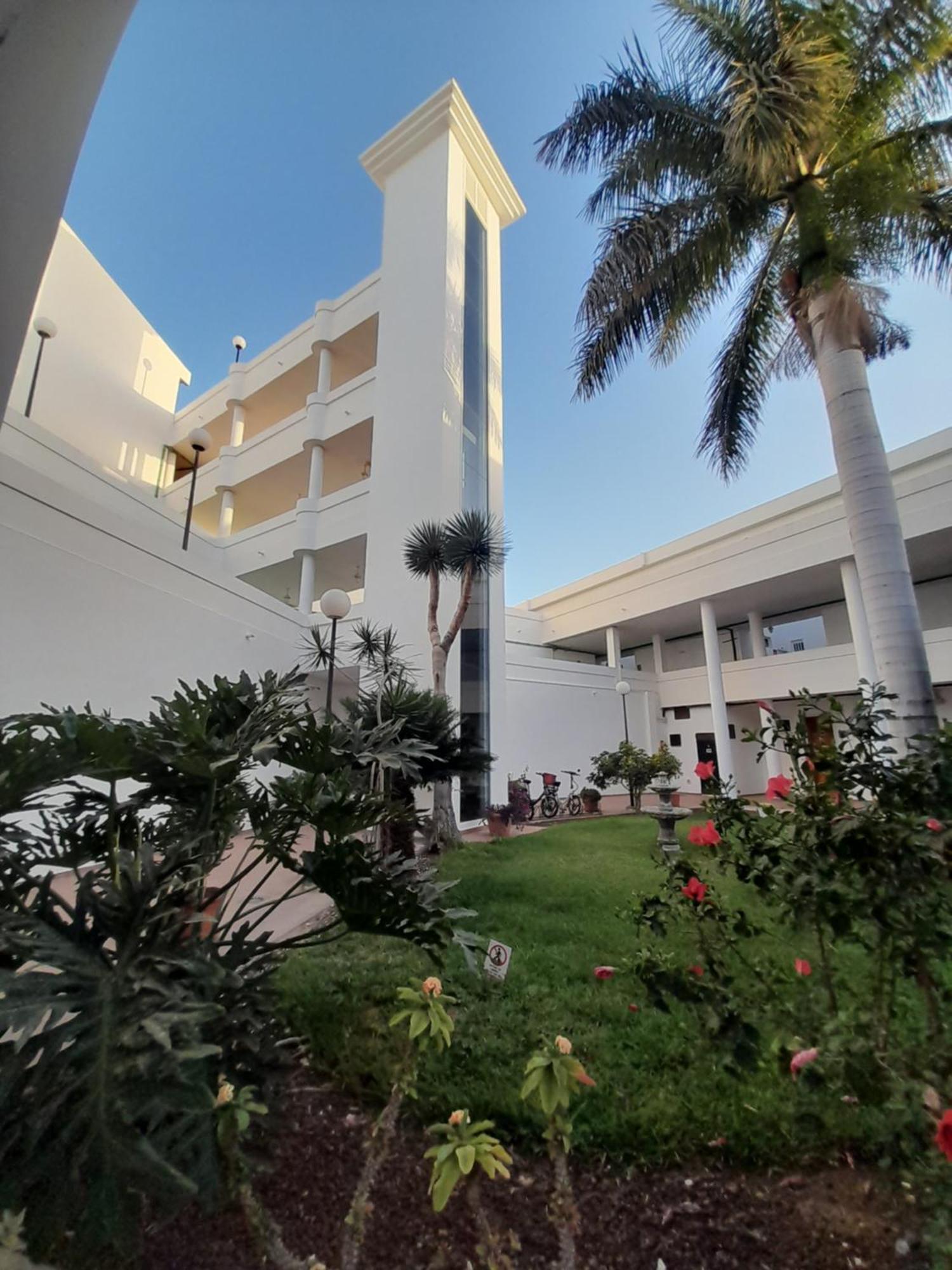 Apartments Island Village Heights Costa Adeje  Exterior foto